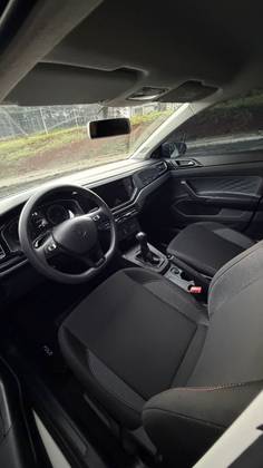 VOLKSWAGEN POLO 1.0 MPI MANUAL